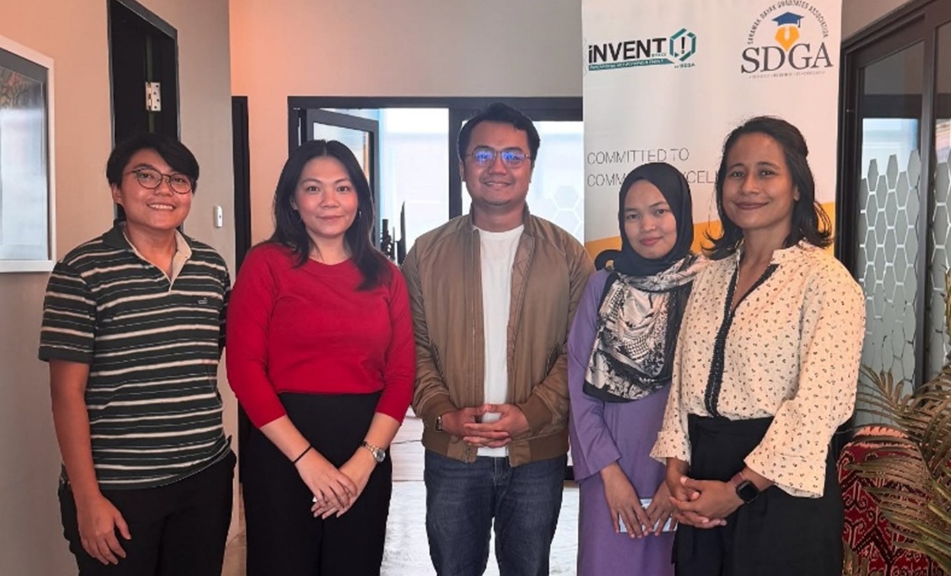 Courtesy Visit from UNIMAS APEL Centre